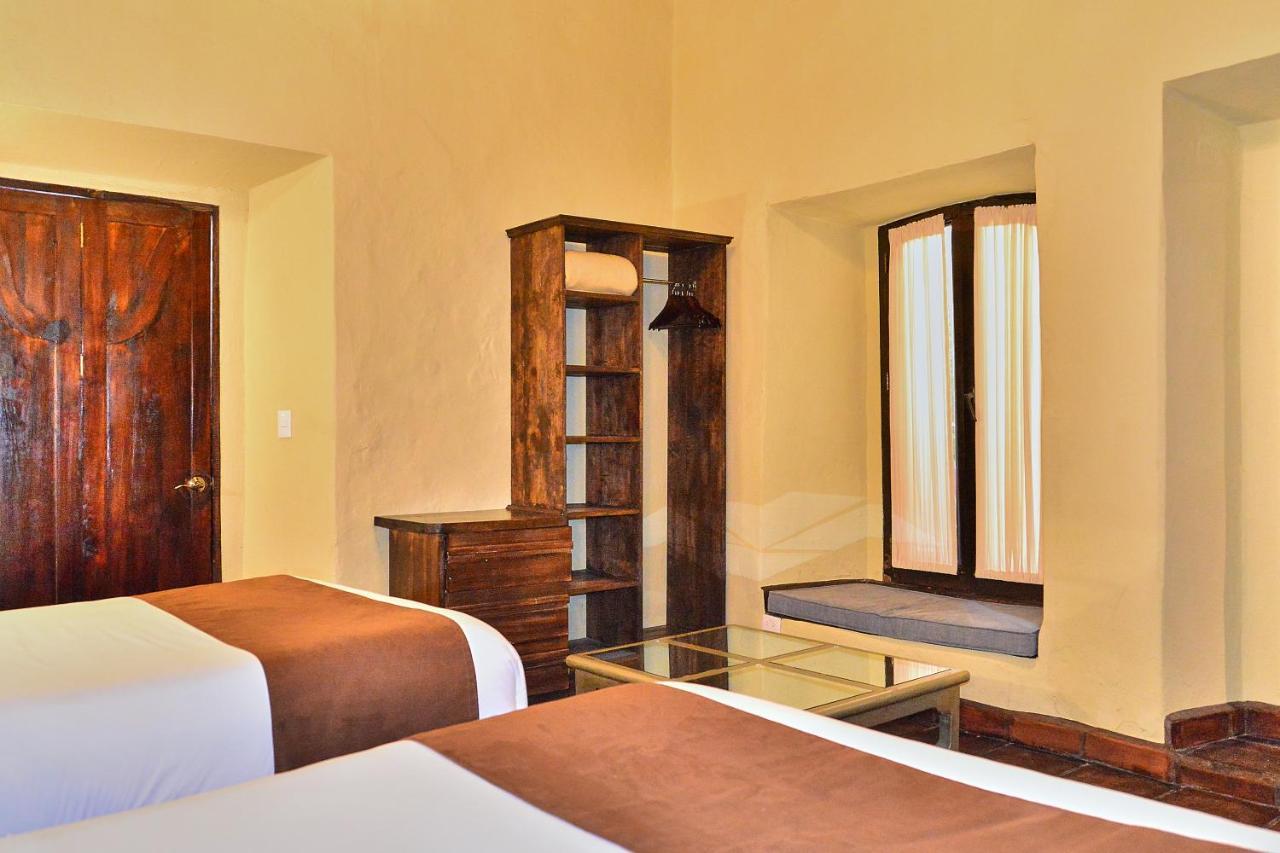 סאן מיגל דה אלנדה Hotel Mesones 49 מראה חיצוני תמונה